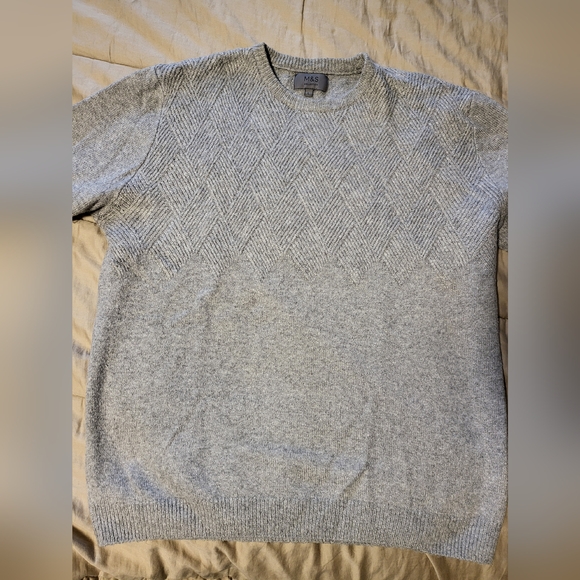 Marks and Spencer sweater - Picture 2 of 4